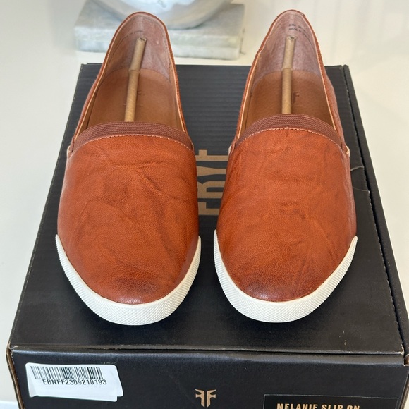 Frye Melanie Slip-on Shoe - Picture 2 of 8